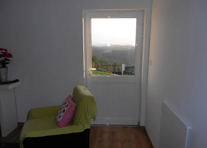 Bed & Breakfast Casal Do Avo Francisco Caldas Da Rainha