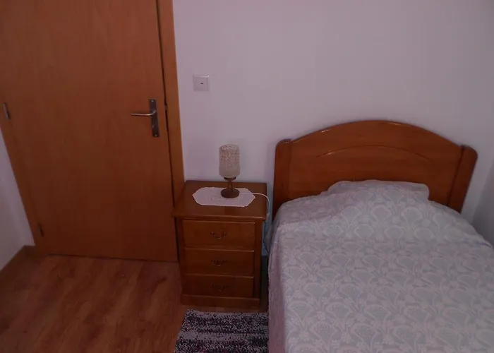 Bed & Breakfast Casal Do Avo Francisco Caldas Da Rainha